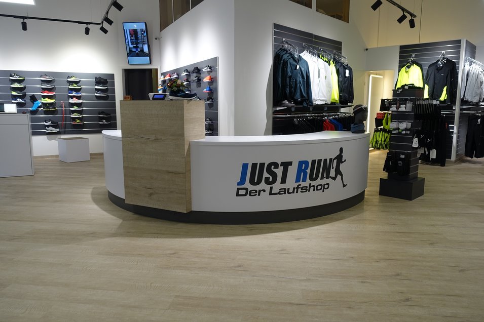 Justrun_Laufshop_Hannover_Eingang